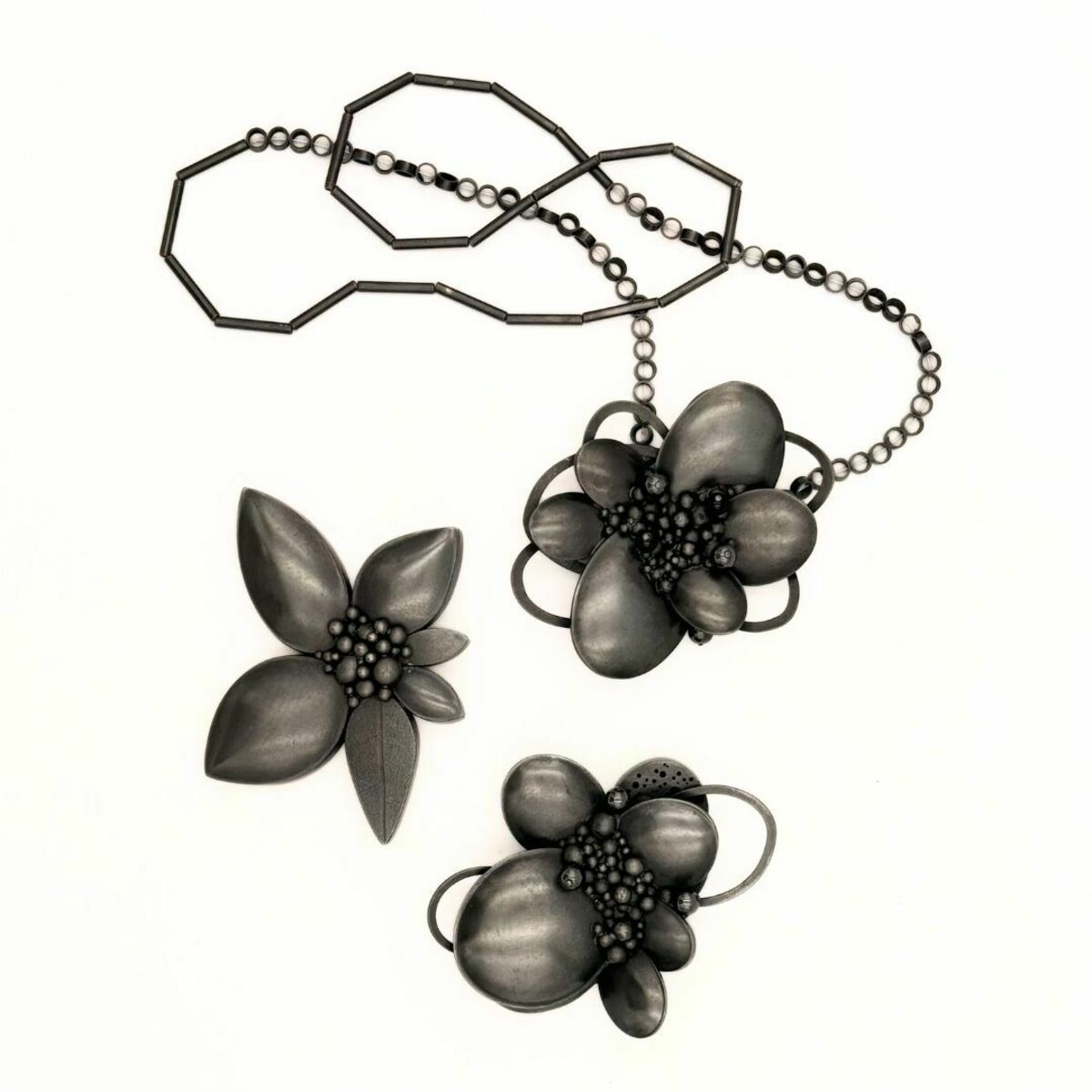 Ode to Craft Necklace | Sim Luttin