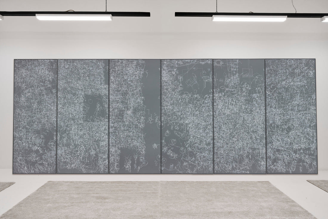 EXHIBITION REVIEW - CHRISTOPHER HEATHCOTE