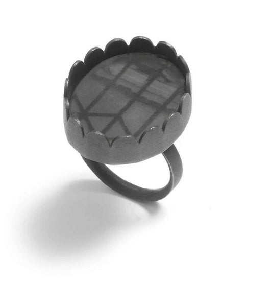 Moment of Truth Ring | Sim Luttin