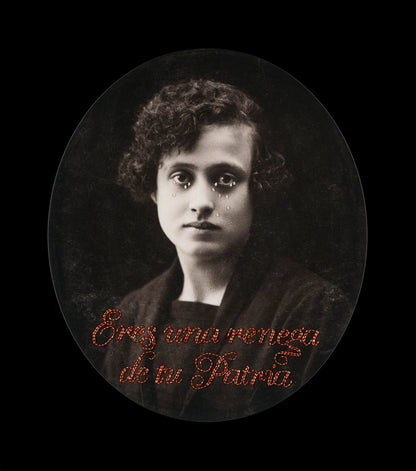 You are a renegade of your homeland - Eres una renega de tu patria