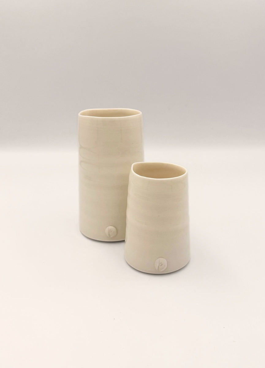 Medium Pourer | Kris Coad