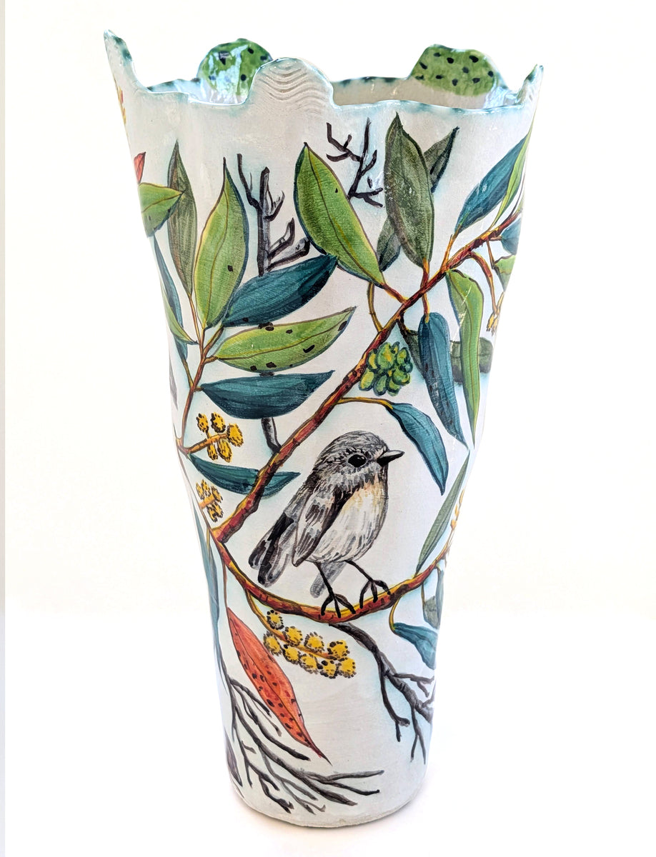Lime-handled Vessel with Flame Robin, Cicada and Glass