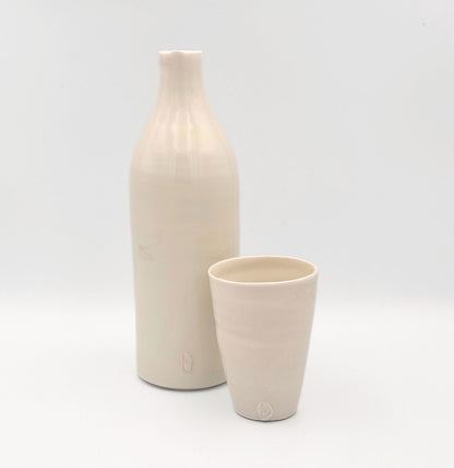 Porcelain cup | Kris Coad