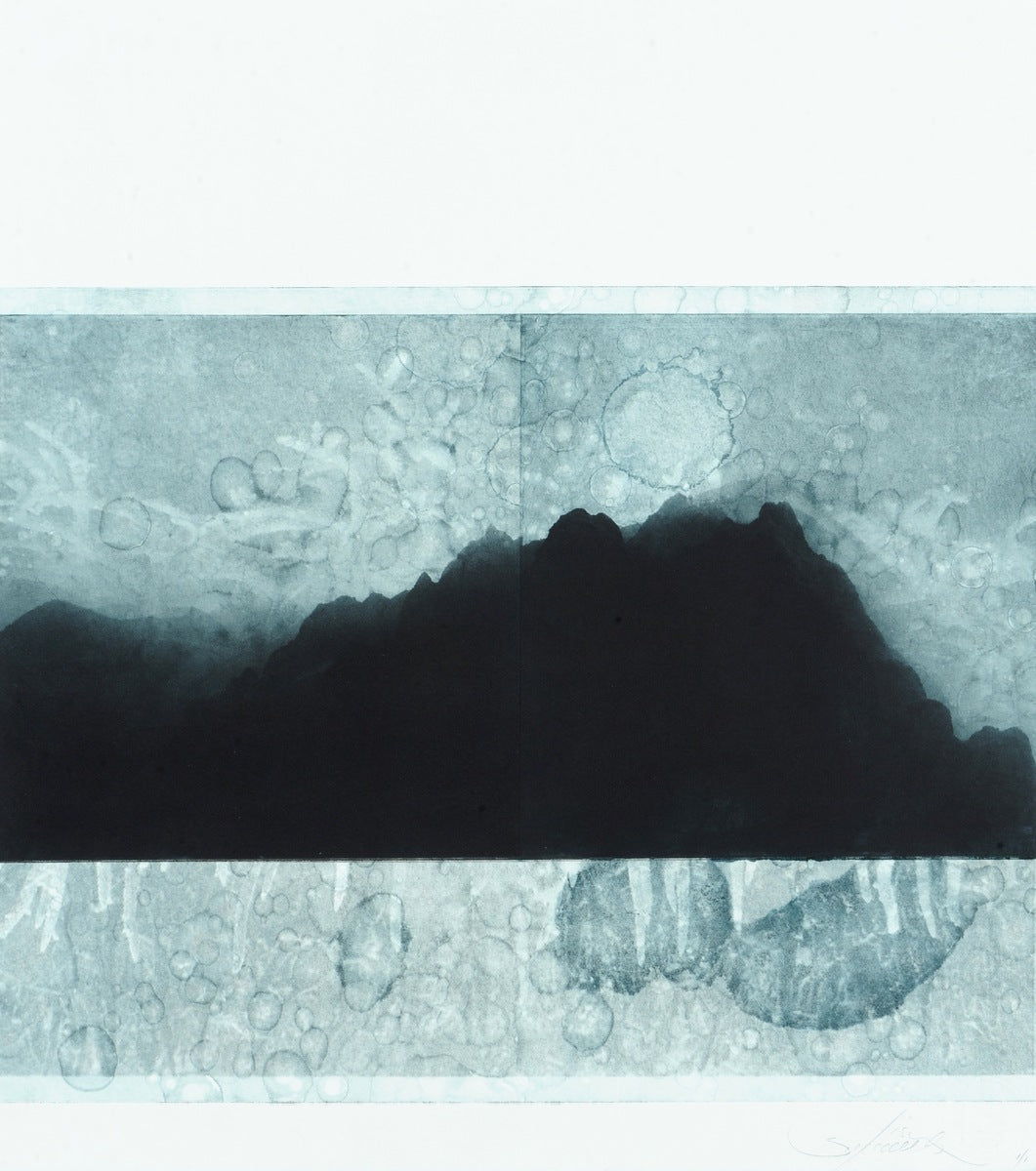 Reflection of Ocean Scent